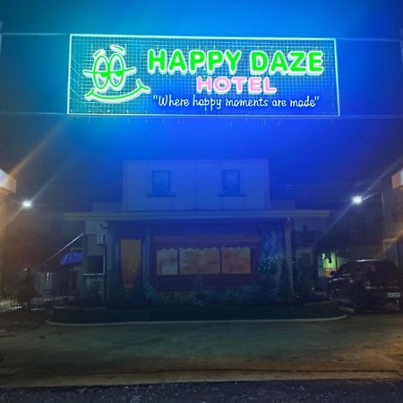 Happy Daze Hotel Tagum 外观 照片