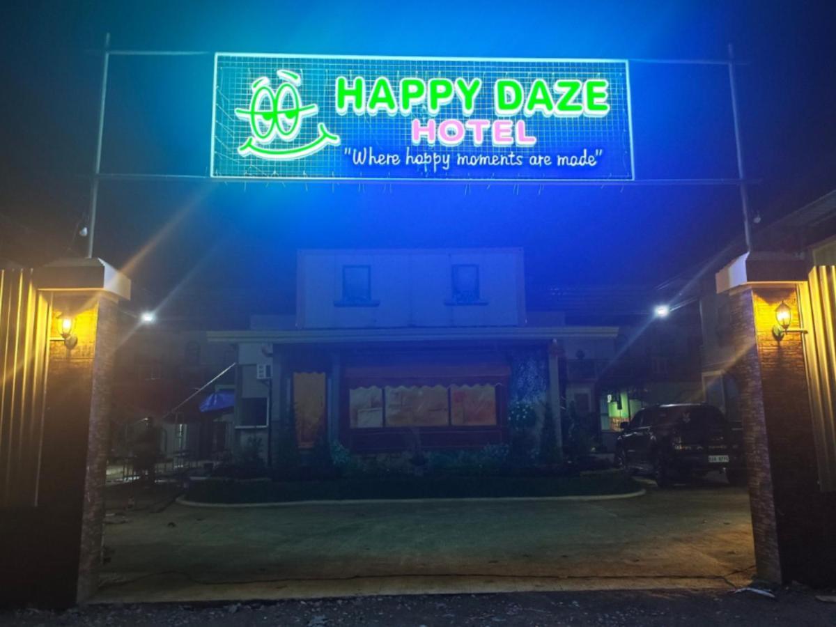 Happy Daze Hotel Tagum 外观 照片
