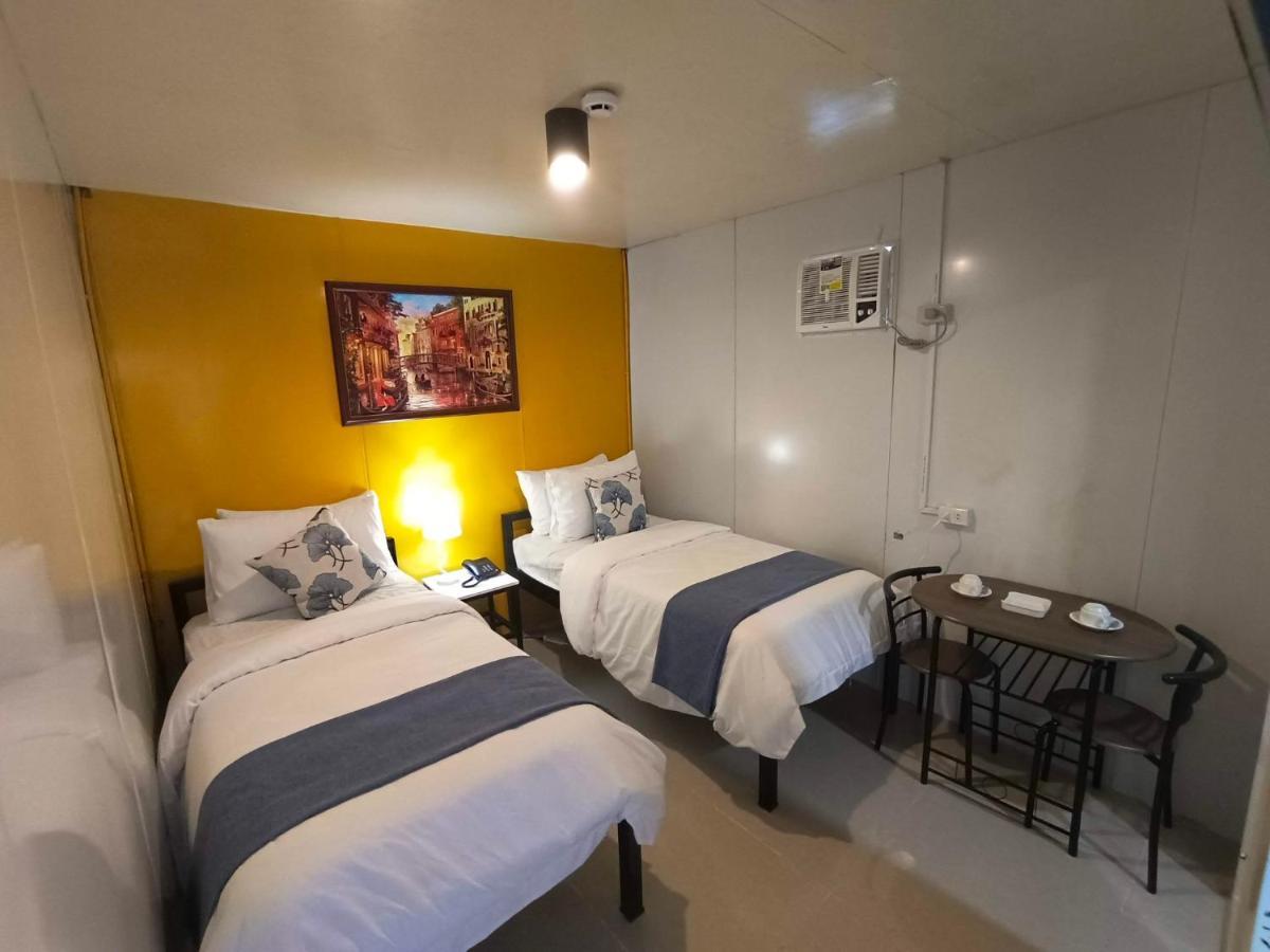 Happy Daze Hotel Tagum 外观 照片